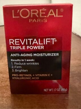 NWT L’Oréal Revitalift Triple Power Anti-Aging Moisturizer 1.7 oz